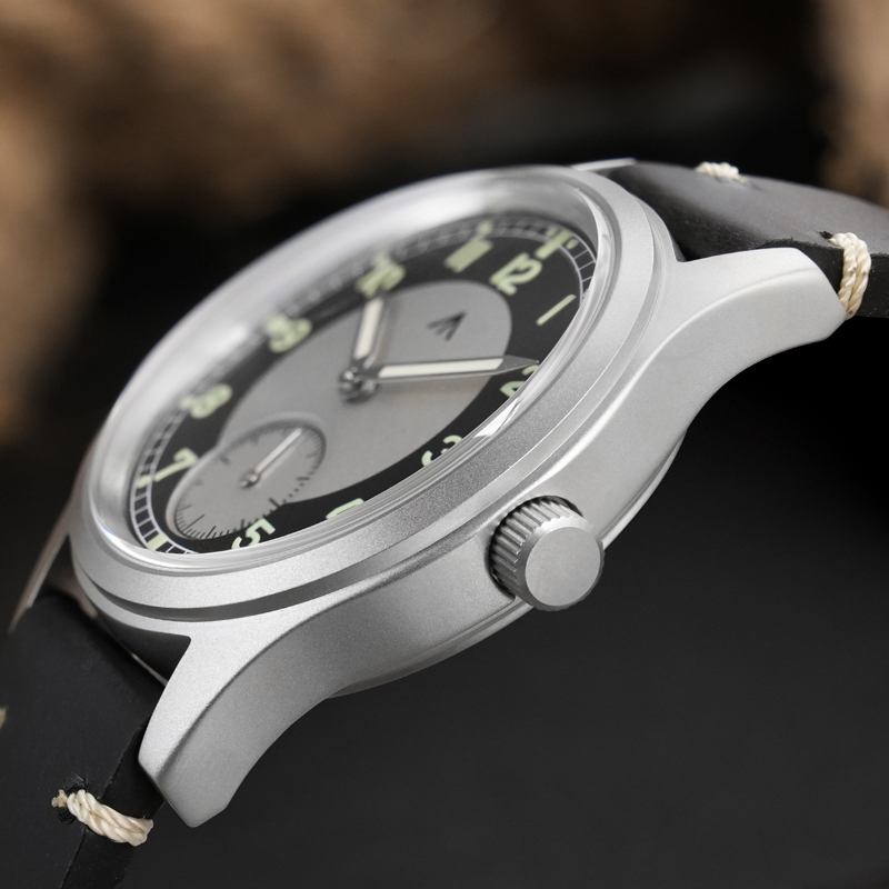 Militado D12 Vintage Watch VD7 - Vintage Collectible Watches review and price