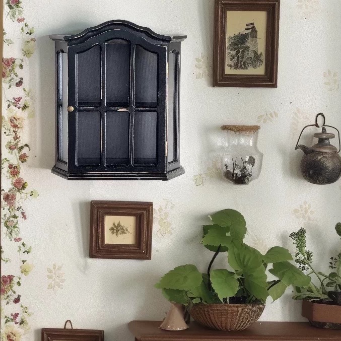 Vintage Distressed Wood Wall C - Vintage Collectible Glass review and price